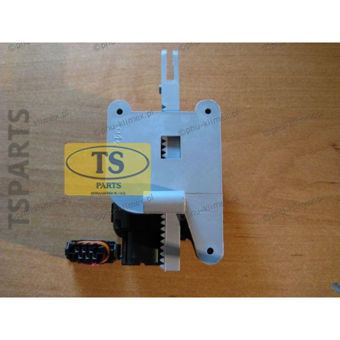 HISPACOLD 4230444 ΜΟΤΕΡ ΚΛΑΠΕΤΩΝ HISP4230444 HISPACOLD FLAP MOTOR, BOSCH (0 132 801 143) _ ARTICLE FEATURES REF.: 4230444 APPLICATION: CONTROL OF THE AIR FLAP (EXTERNAL-INTERNAL CIRCULATION) IN AIR CONDITIONERS HISPACOLD, SCANIA IRIZAR HISPACOLD
